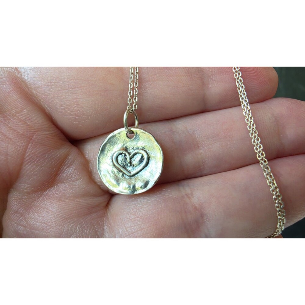 Silpada 925 Sterling Hammered Silver Heart Inside A Disc Pendant Necklace Israel